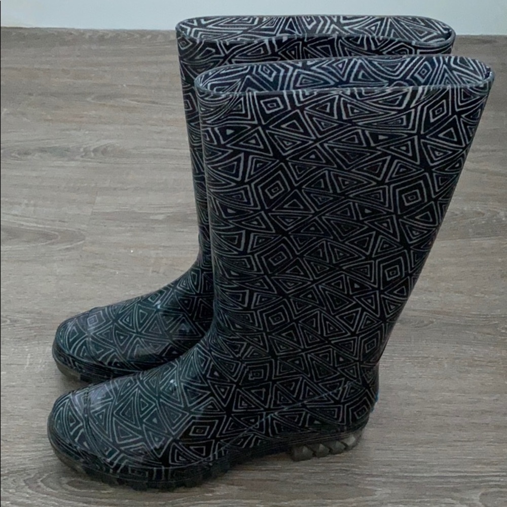 ❤️ Toms Waterproof Rain Boots Size W9 - Picture 1 of 9